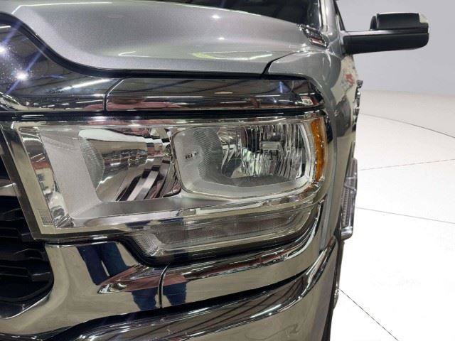 Used 2022 RAM 2500 Big Horn AWD/4WD image 61