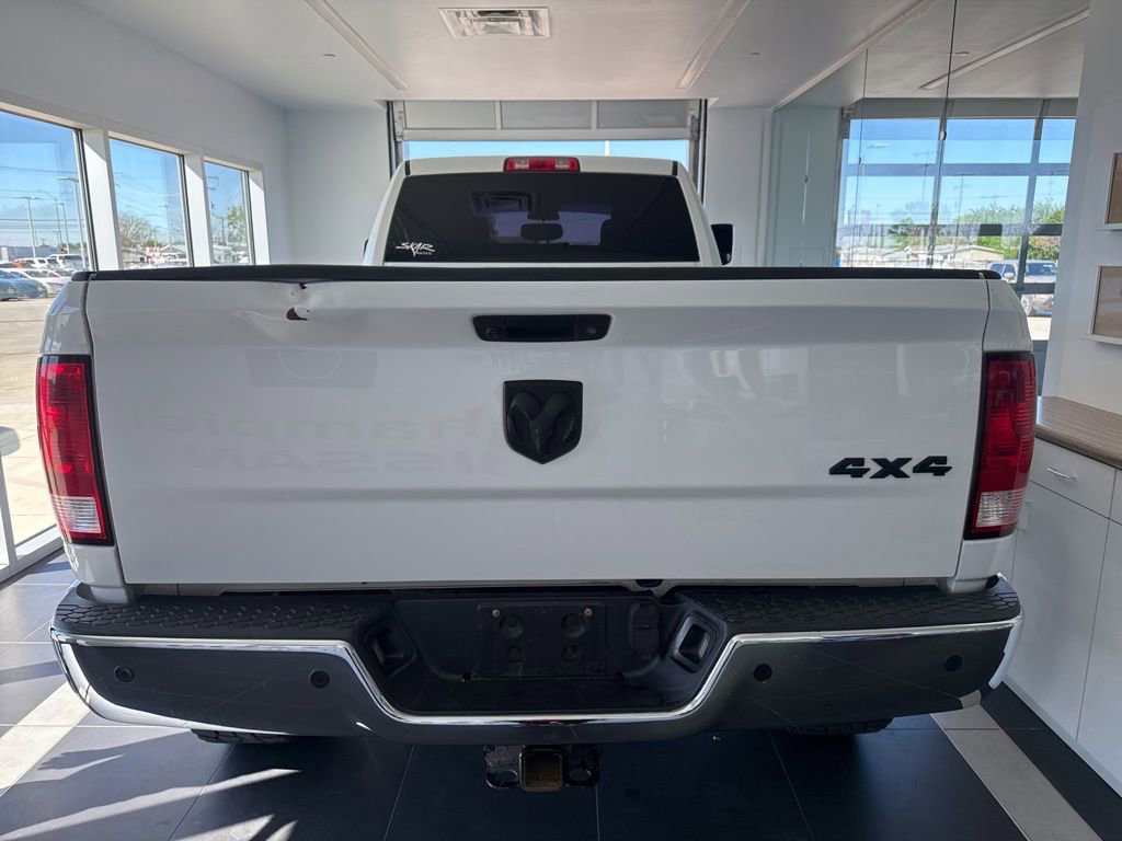 Used 2018 RAM 2500 Tradesman w/ Chrome Appearance Group image 5