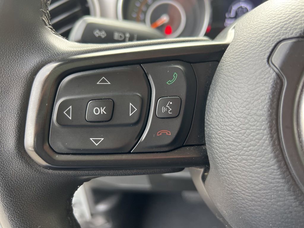 Certified 2023 Jeep Gladiator Sport image 13