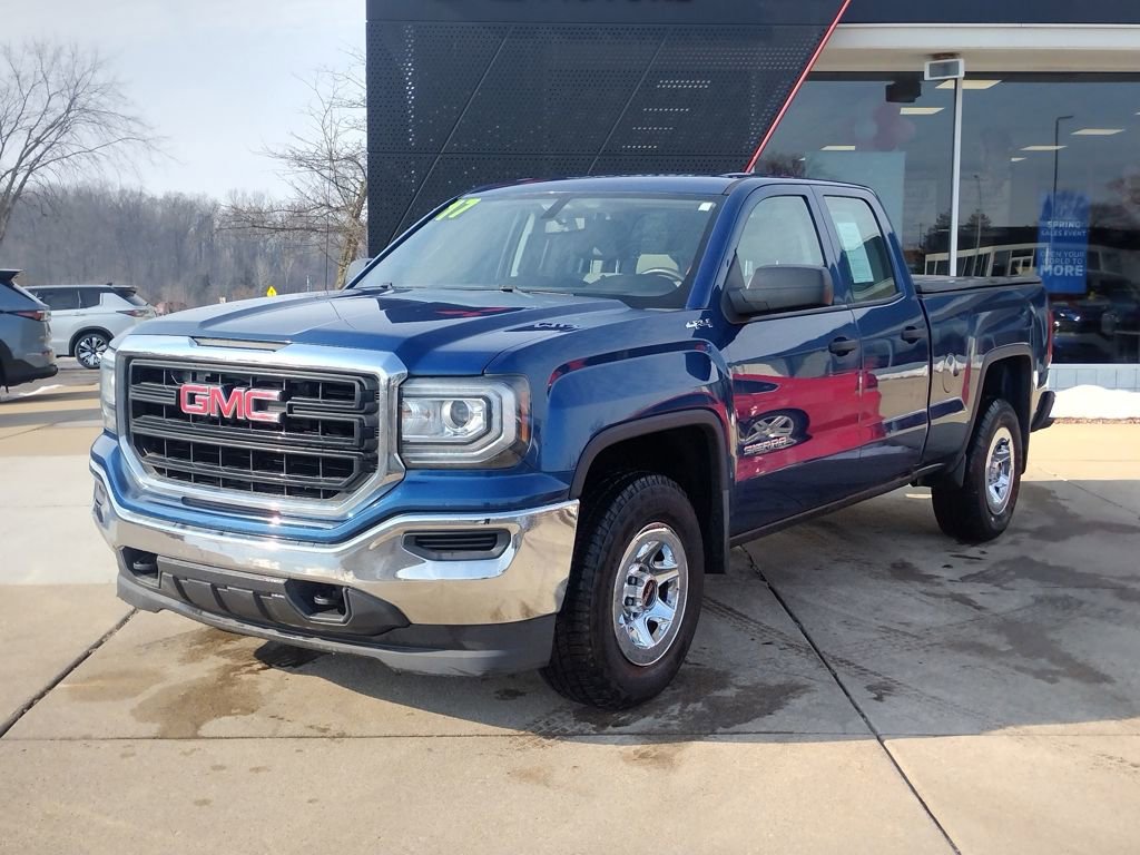 Used 2017 GMC Sierra 1500 4x4 Double Cab image 1