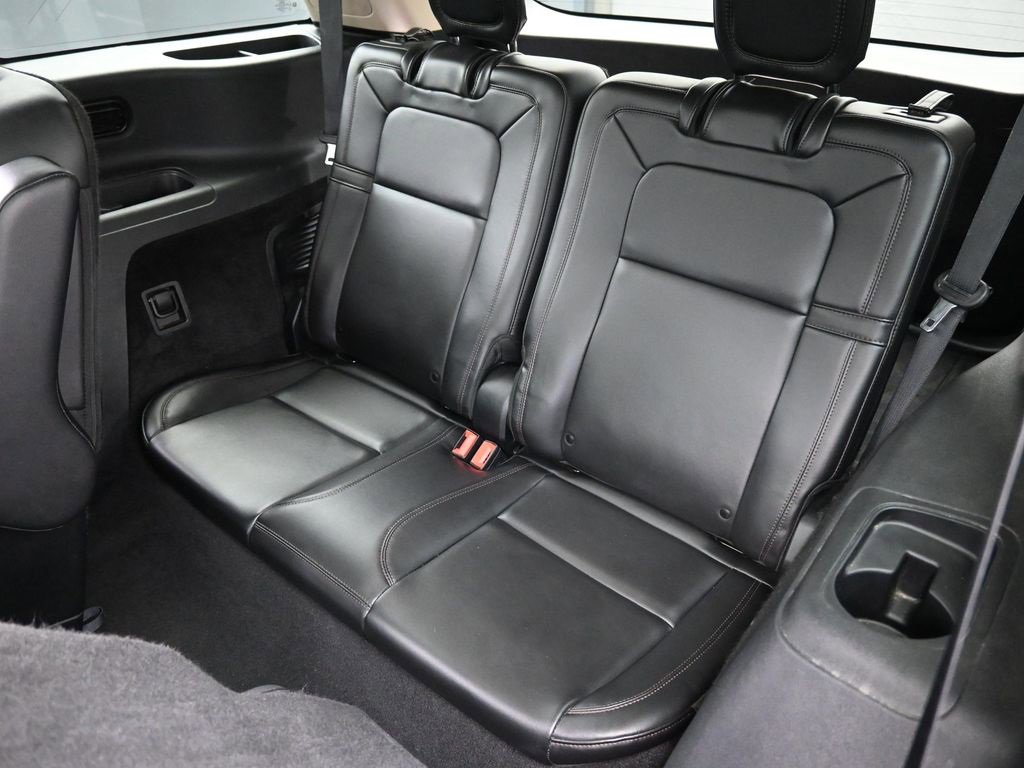 Used 2023 Lincoln Aviator Reserve w/ Equipment Group 201A image 33