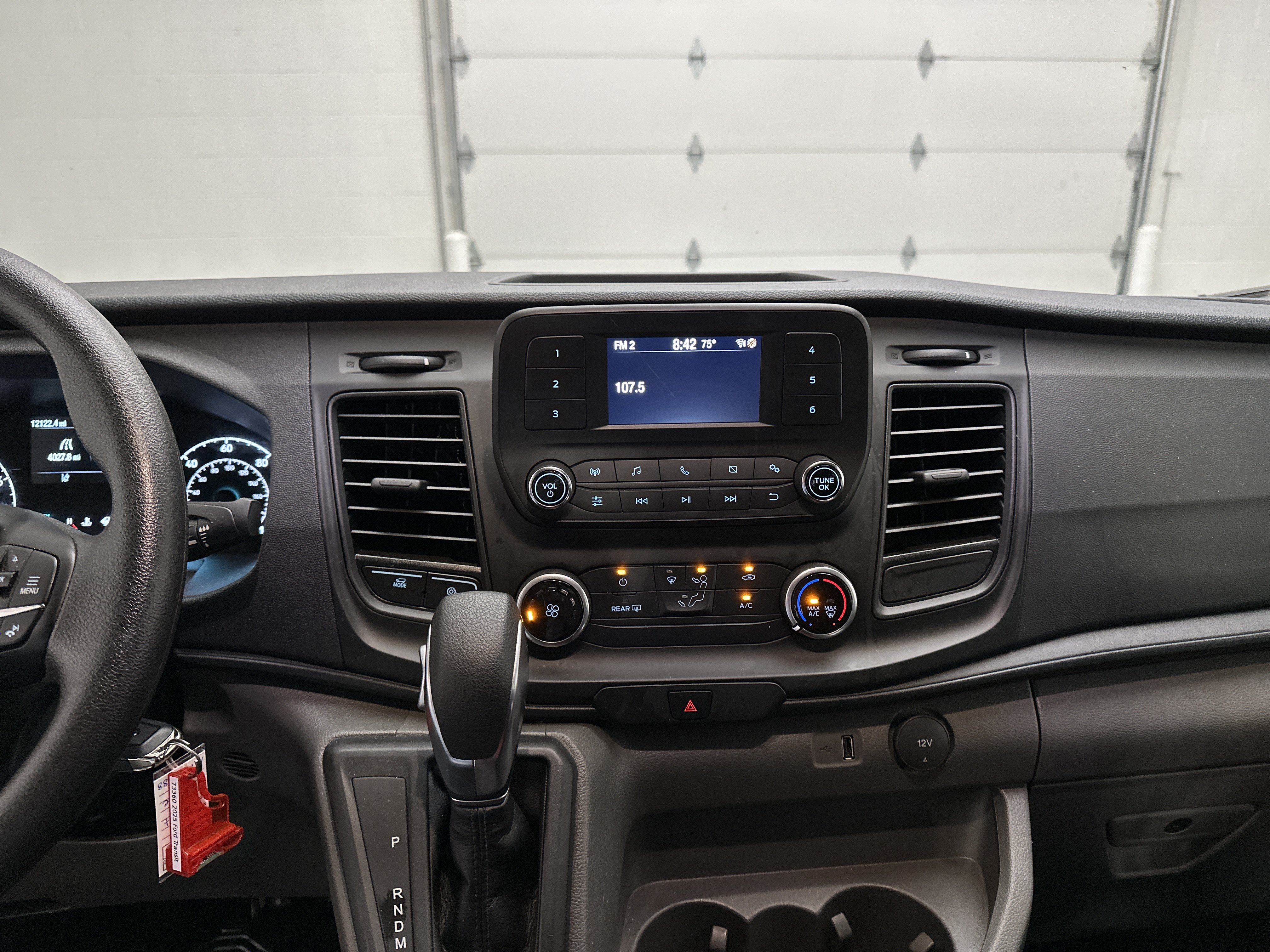 Used 2025 Ford Transit 250 Low Roof w/ Exterior Upgrade Package RWD image 27
