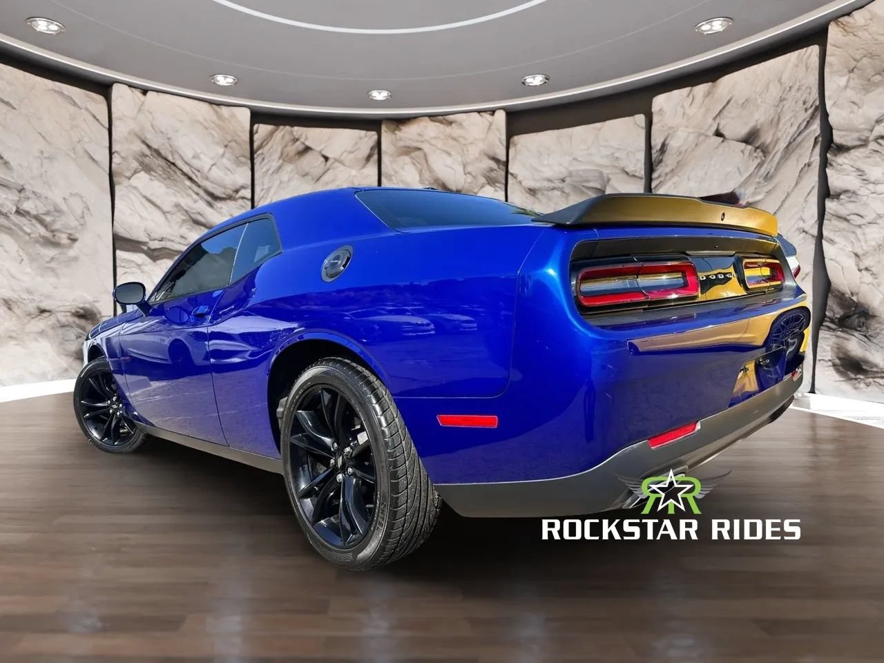 Used 2018 Dodge Challenger SXT w/ Blacktop Package RWD image 17