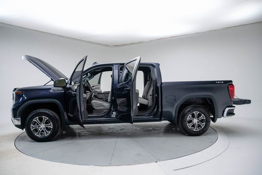 Used 2022 GMC Sierra 1500 SLE AWD/4WD image 18