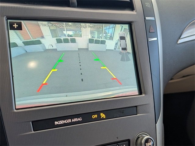 Used 2019 Lincoln MKZ Premiere image 21