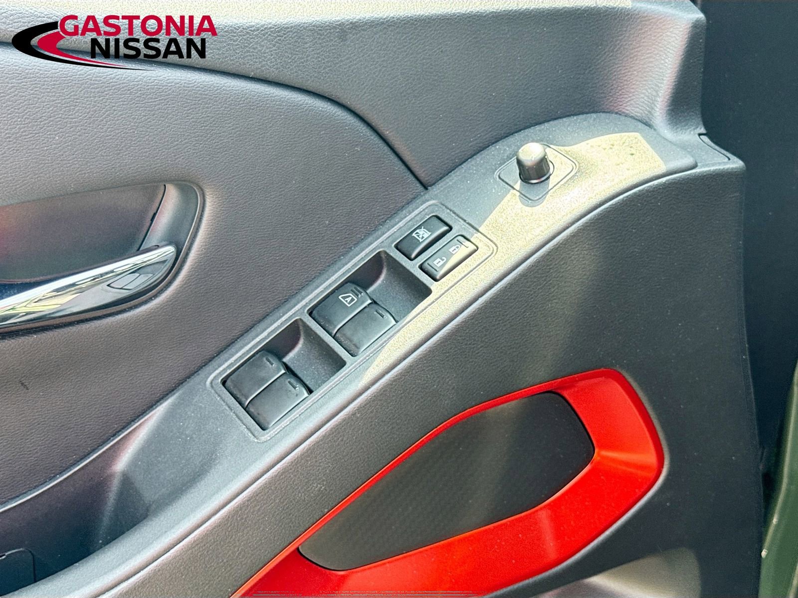 Used 2025 Nissan Frontier Pro-X w/ Pro Convenience Package image 23