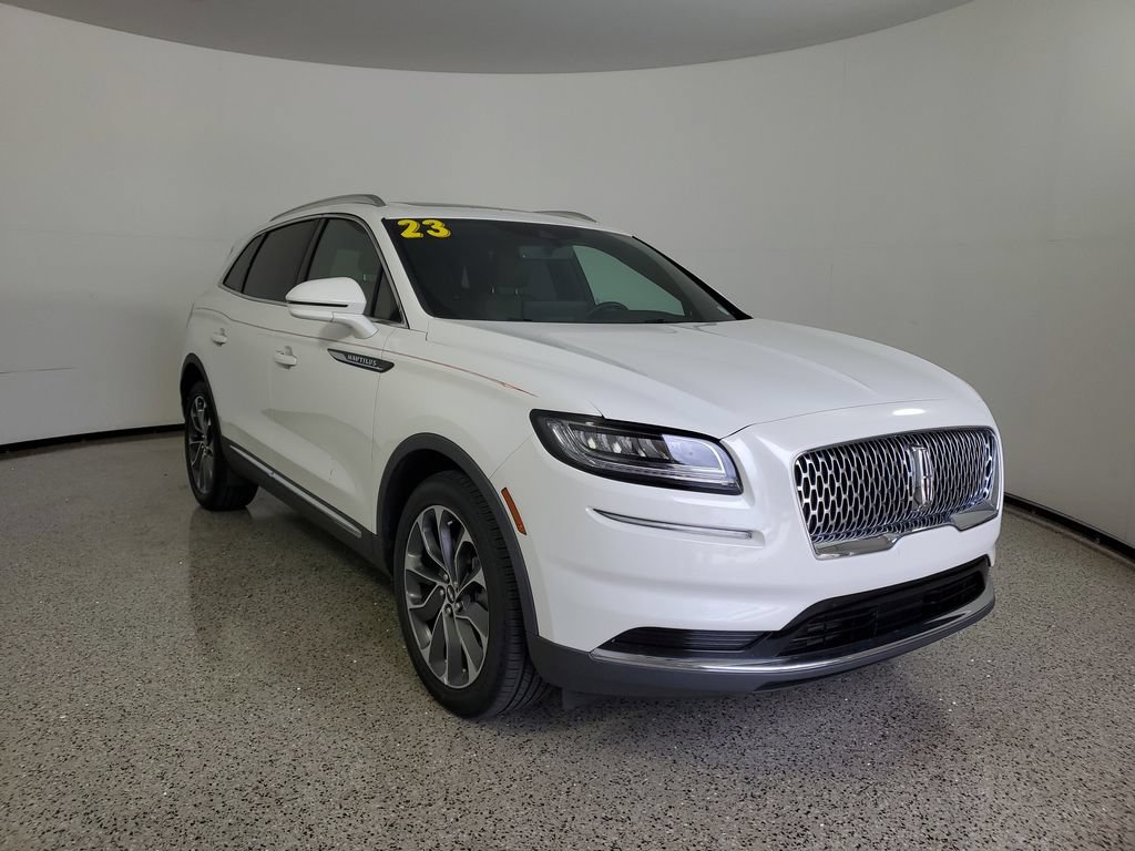 Certified 2023 Lincoln Nautilus Reserve FWD image 31