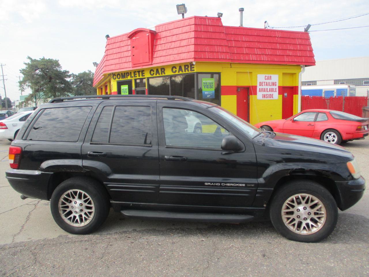 Used 2002 Jeep Grand Cherokee Limited AWD/4WD image 2