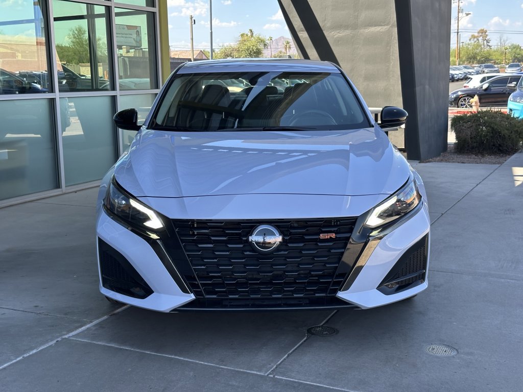 Used 2023 Nissan Altima 2.5 SR image 11