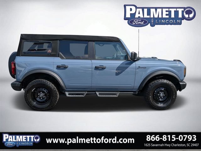 Used 2023 Ford Bronco Black Diamond AWD/4WD image 2
