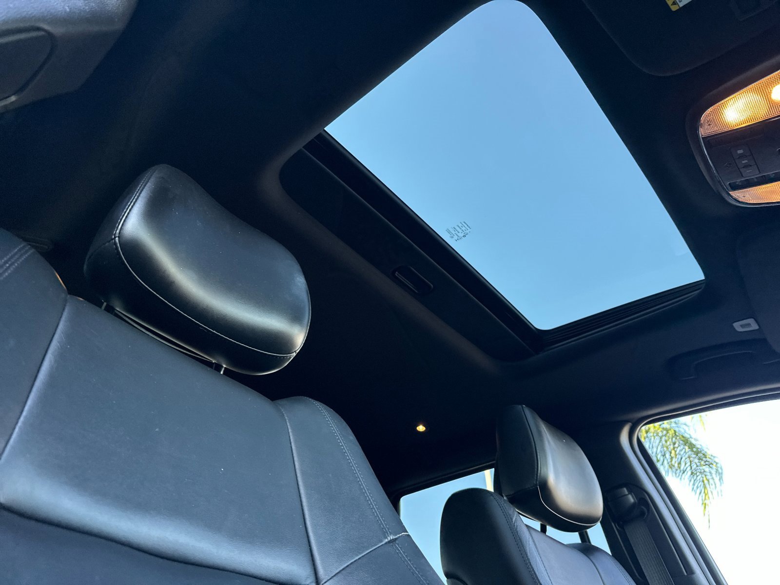 Used 2021 Jeep Grand Cherokee Limited image 16