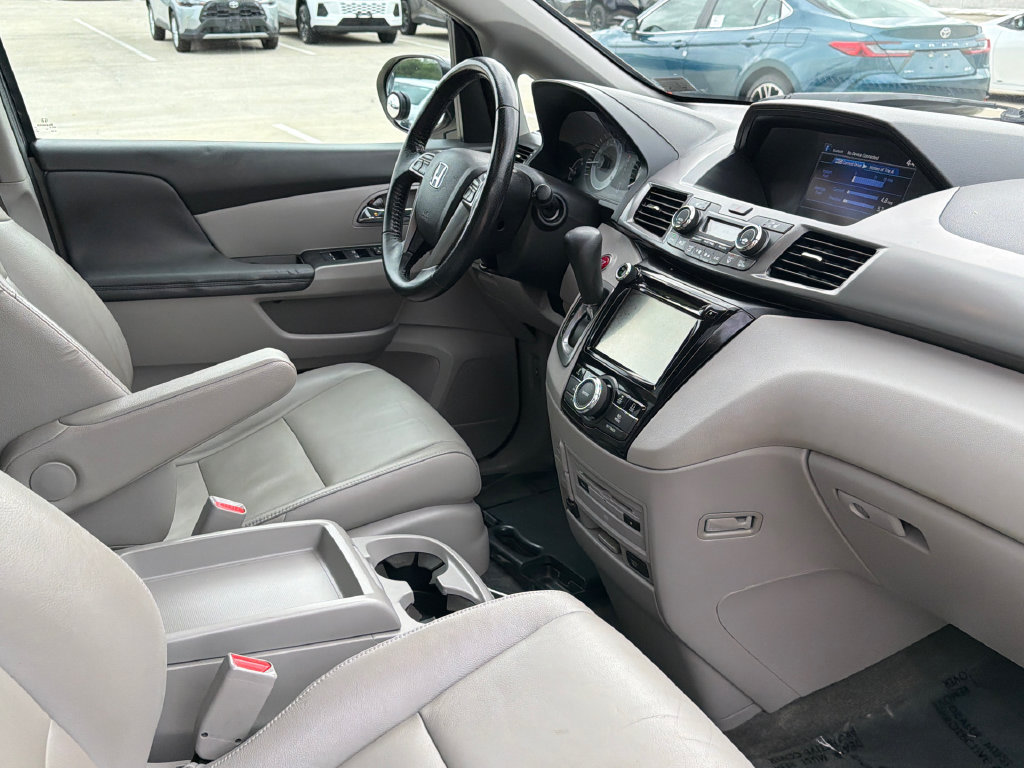 Used 2016 Honda Odyssey EX-L image 9