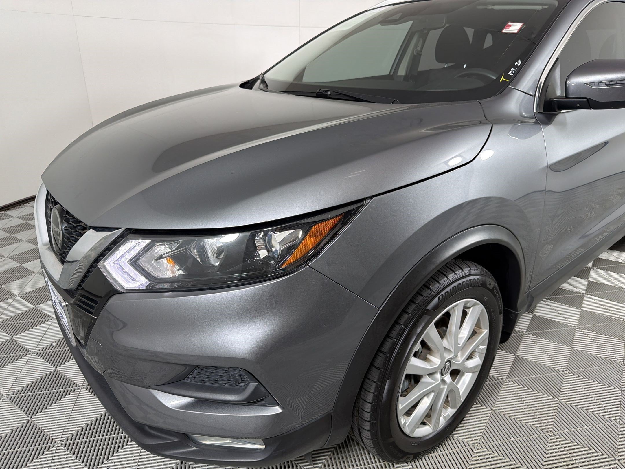 Used 2022 Nissan Rogue Sport SV AWD/4WD image 24