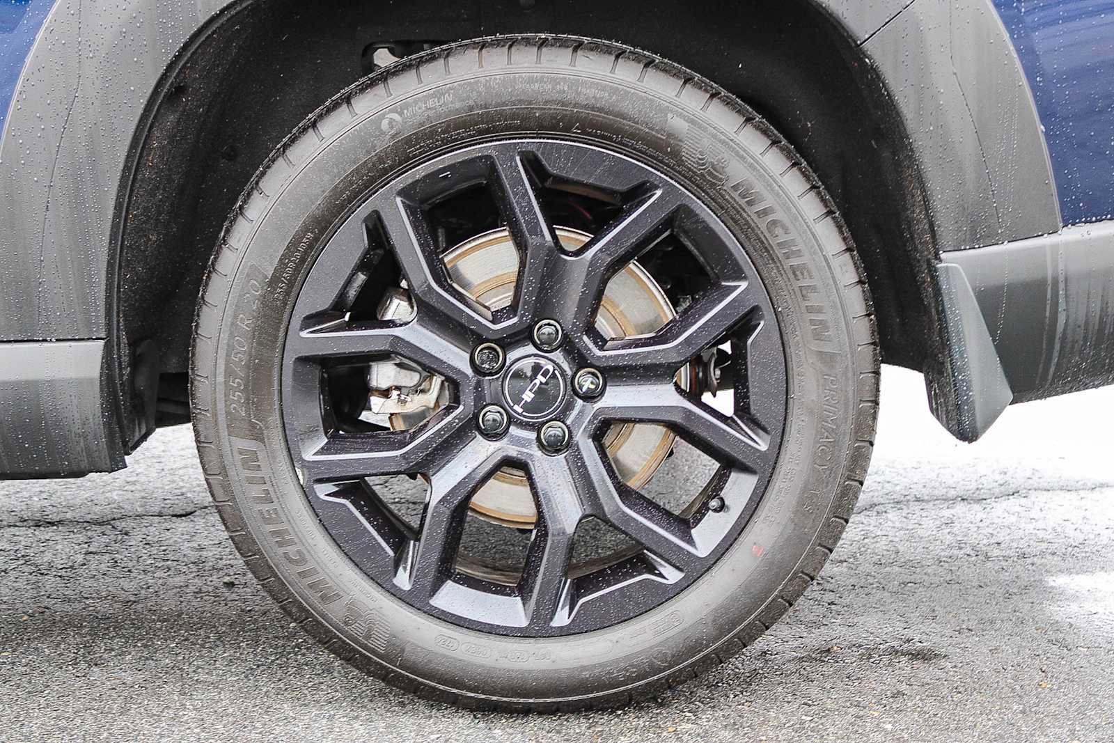 Certified 2025 Honda Pilot Touring image 5