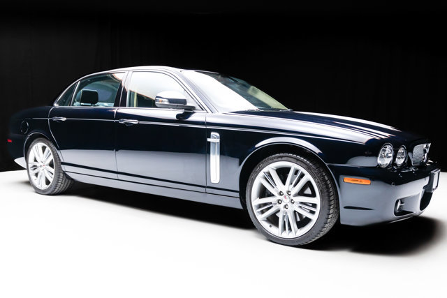 Used 2009 Jaguar XJ Vanden Plas Super V8 Portfolio image 28