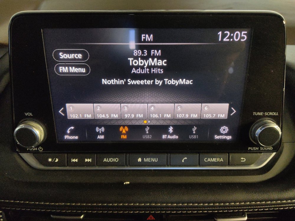 Used 2021 Nissan Rogue SV image 25