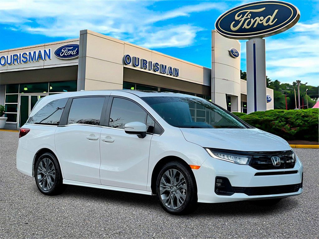 Used 2026 Honda Odyssey Touring image 1