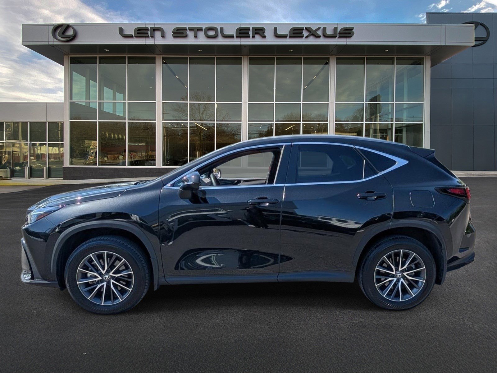 Used 2024 Lexus NX 350 AWD image 6