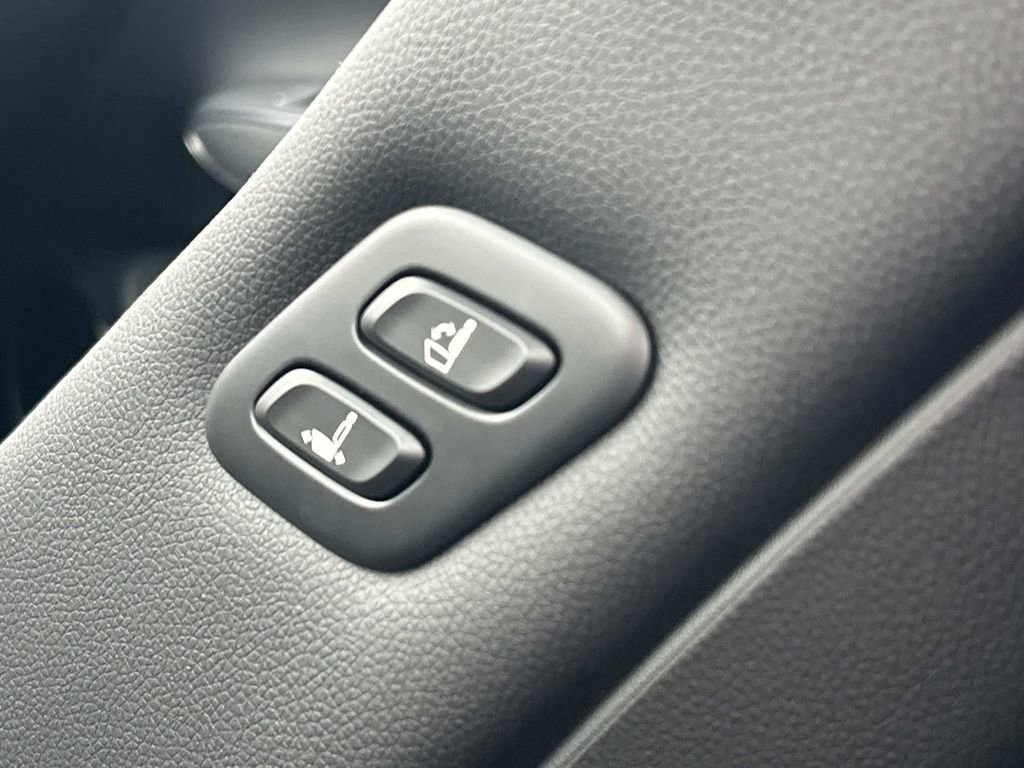 New 2026 Genesis GV70 2.5T Sport Prestige image 24