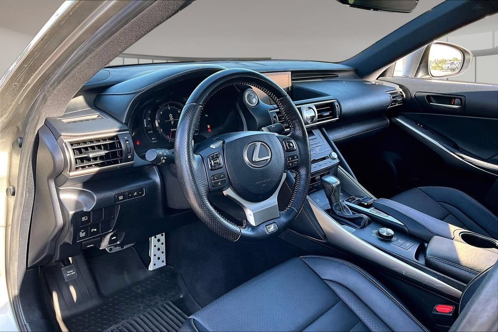 Used 2020 Lexus IS 350 F Sport AWD/4WD image 13