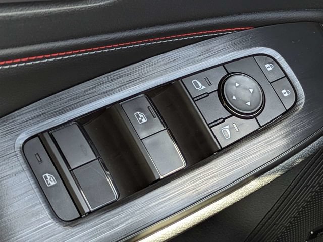 New 2026 Nissan Sentra SR w/ SR Premium Package FWD image 25