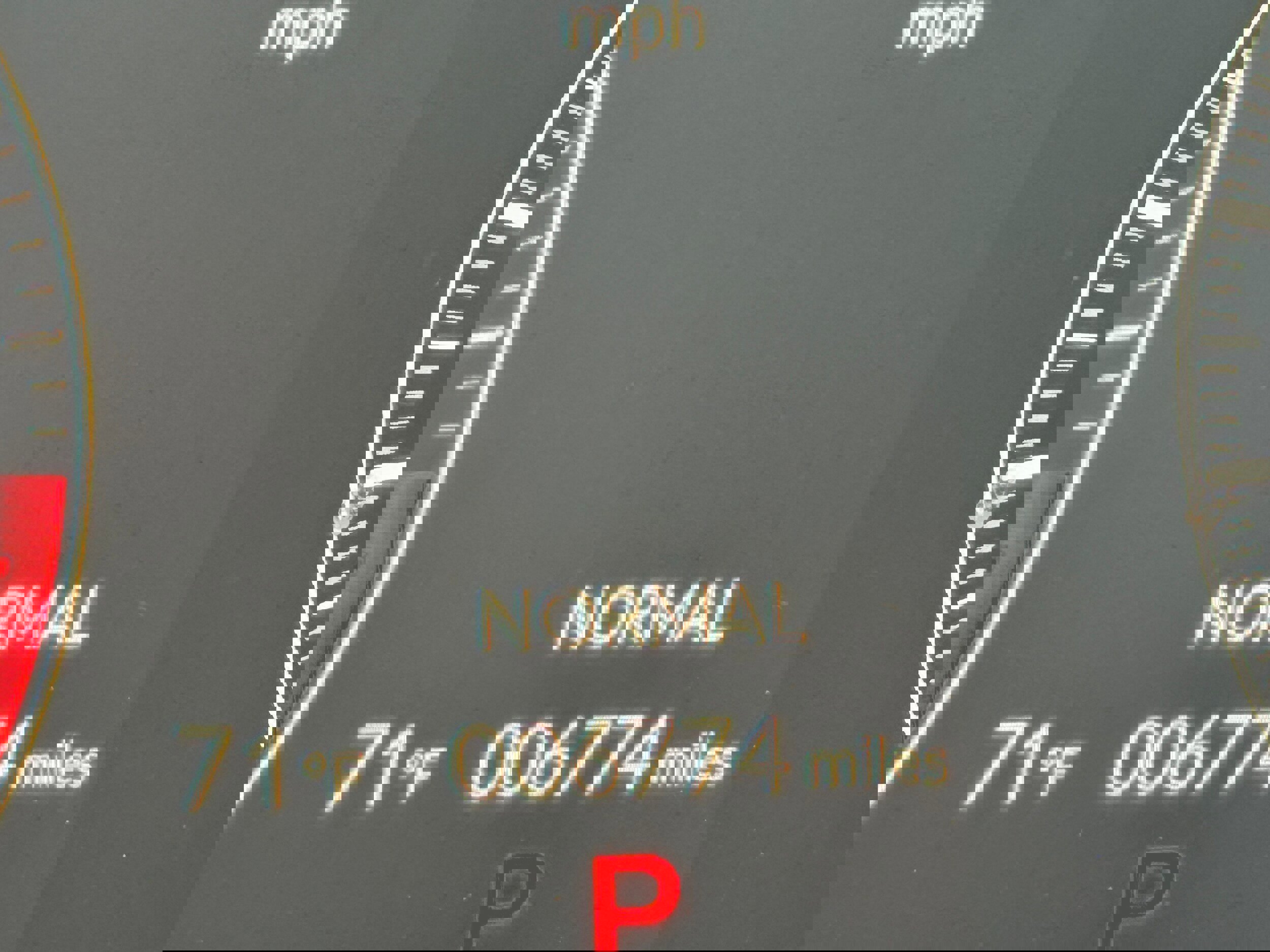 Used 2025 Honda Odyssey Elite image 18