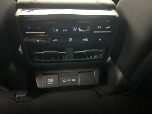 Used 2025 Acura MDX A-Spec image 29