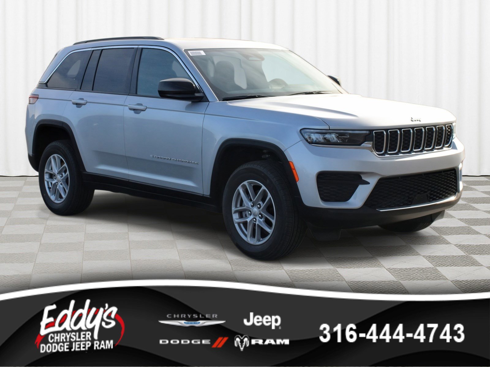 New 2025 Jeep Grand Cherokee Laredo X