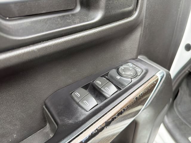 Used 2019 Chevrolet Silverado 1500 LT w/ Remote Start Package image 23