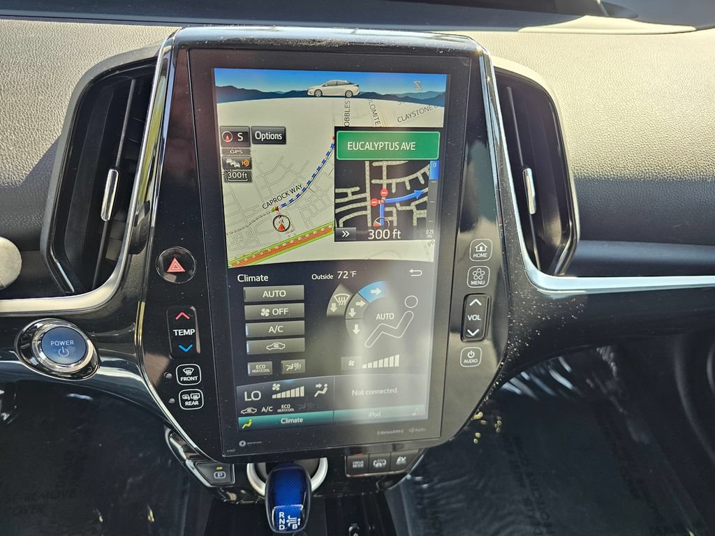 Used 2022 Toyota Prius Prime XLE FWD image 29