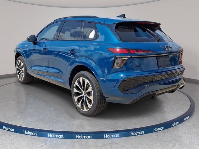 New 2026 Audi Q3 quattro 2.0T AWD/4WD image 4