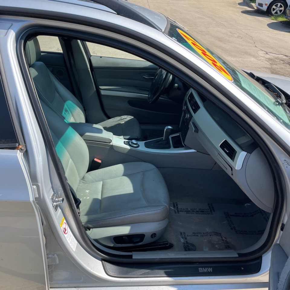 Used 2007 BMW 328xi Wagon image 16