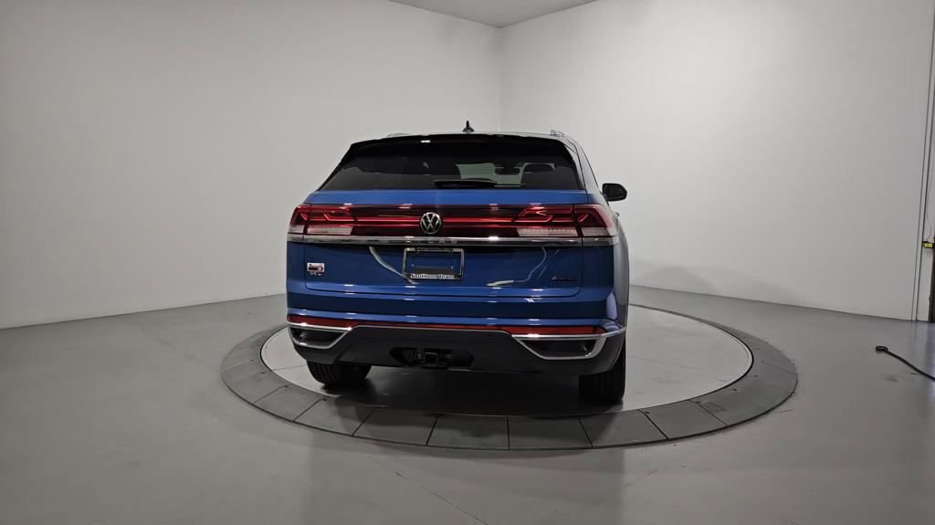 New 2025 Volkswagen Atlas Cross Sport SEL image 4