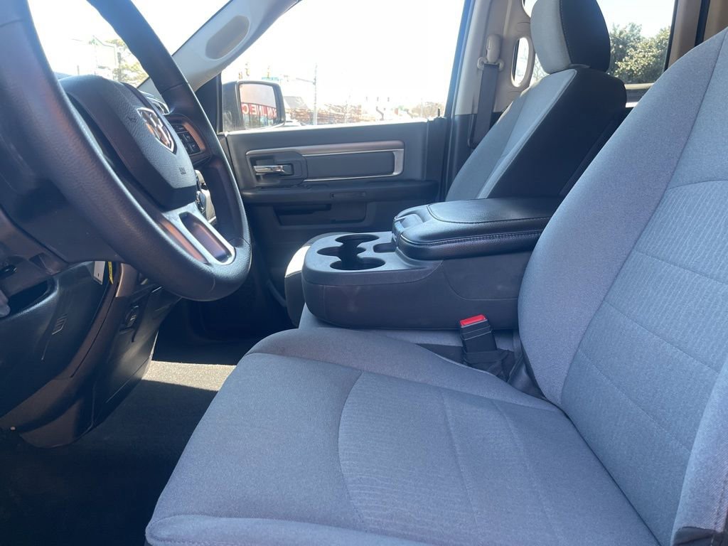 Used 2024 RAM 1500 Classic SLT image 15