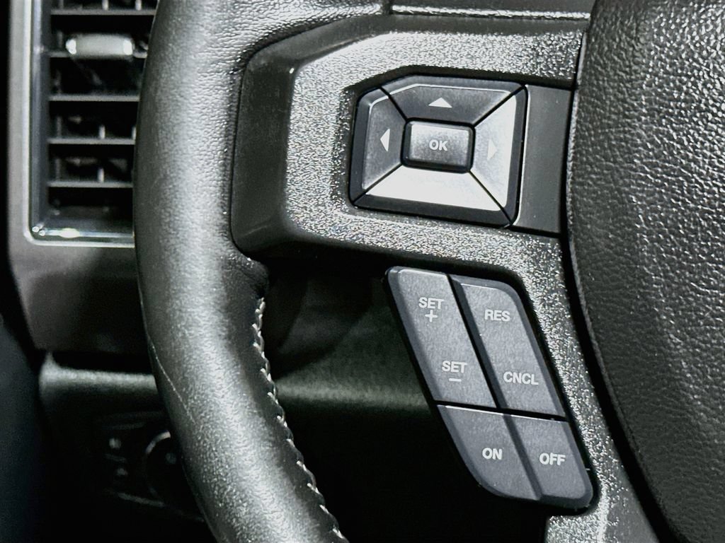 Used 2018 Ford F150 XLT w/ Equipment Group 302A Luxury AWD/4WD image 32
