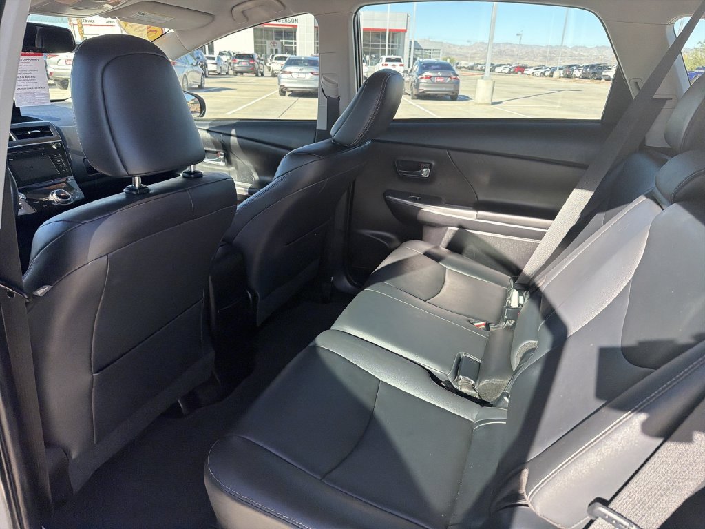 Used 2015 Toyota Prius V Four FWD image 28