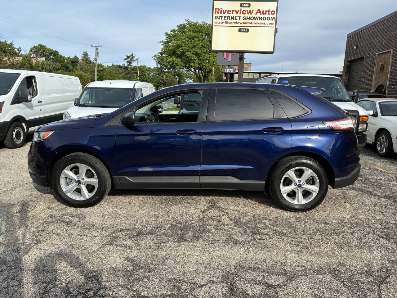 Used 2016 Ford Edge SE FWD image 9