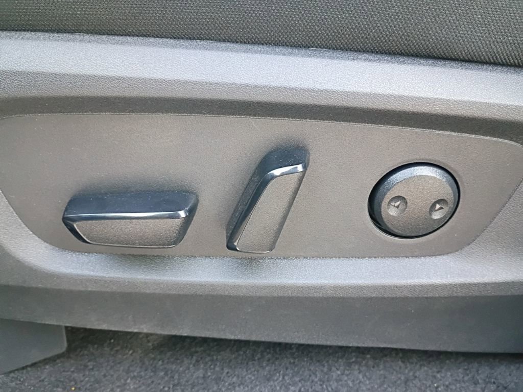 New 2026 Nissan Pathfinder SV image 24