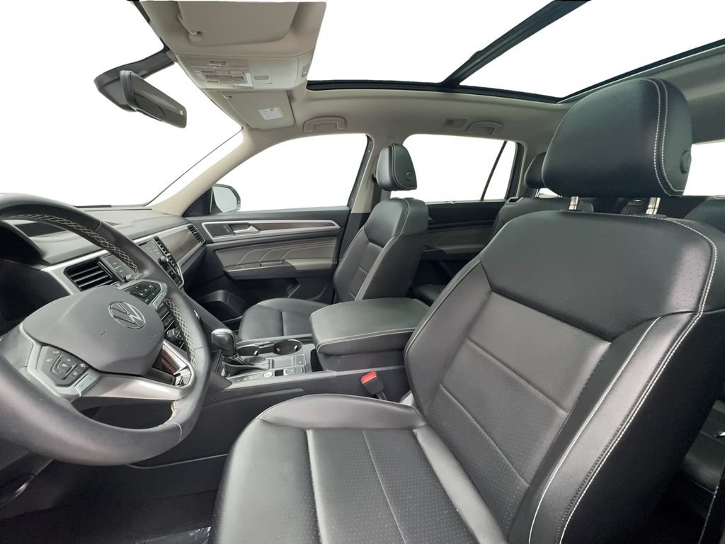Used 2023 Volkswagen Atlas SE w/ Panoramic Sunroof Package FWD image 20