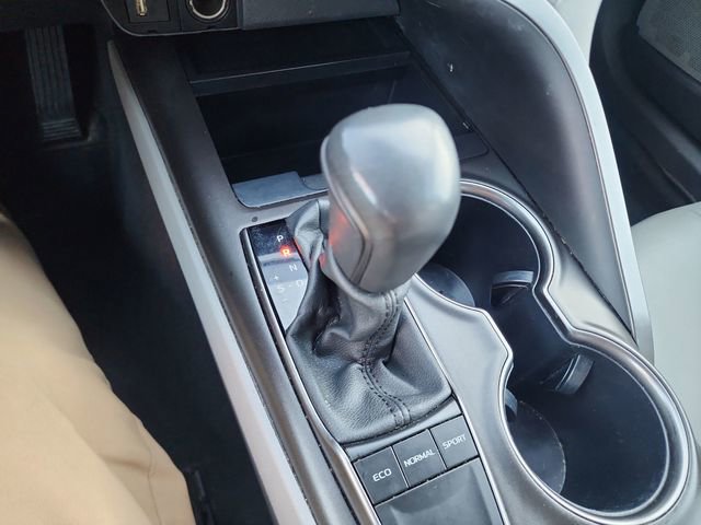 Used 2024 Toyota Camry SE image 22