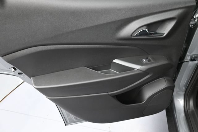 New 2026 Chevrolet Trax LT w/ Driver Confidence Package FWD image 22