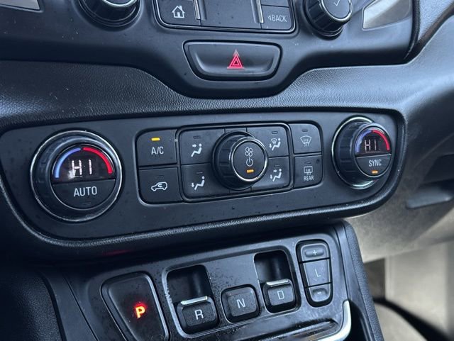 Used 2019 GMC Terrain Denali w/ Advanced Safety Package image 42