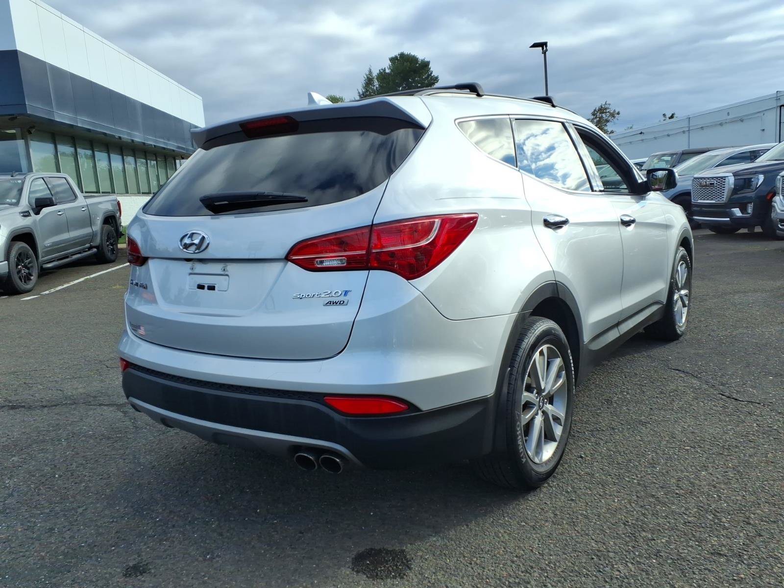 Used 2016 Hyundai Santa Fe Sport 2.0T AWD/4WD image 3