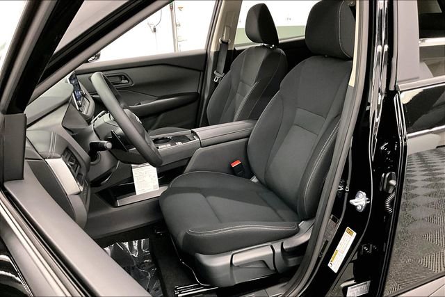New 2026 Nissan Rogue S image 10