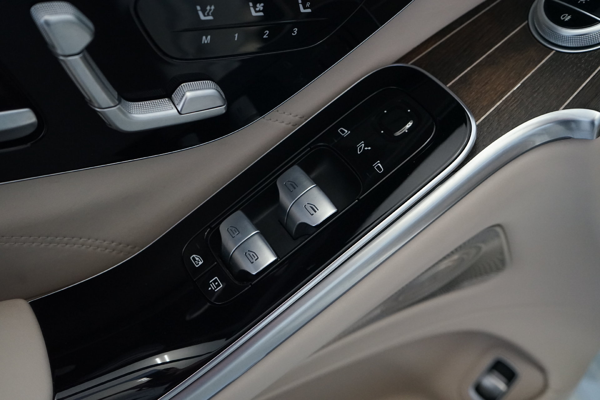 Used 2022 Mercedes-Benz Maybach S 580 4MATIC image 33