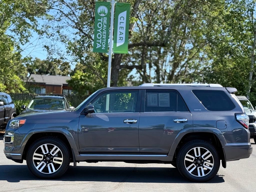 Certified 2022 Toyota 4Runner Limited AWD/4WD image 2