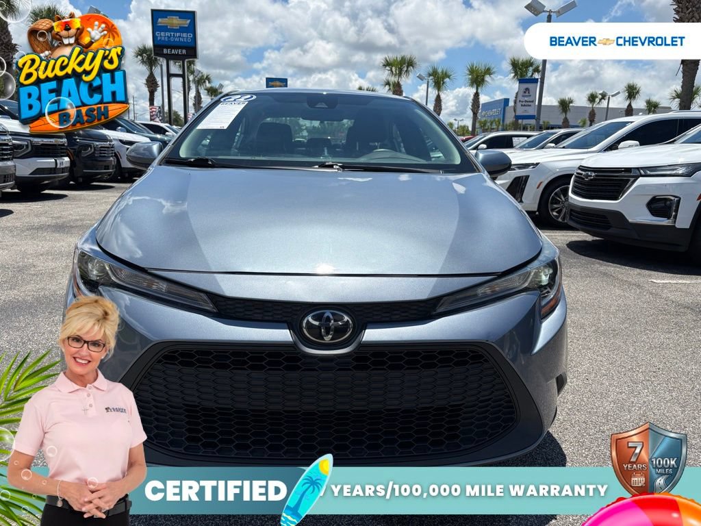 Used 2022 Toyota Corolla LE FWD image 2