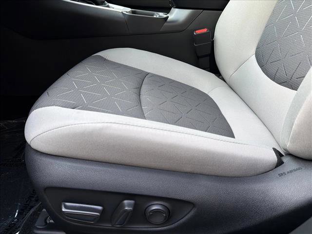 New 2025 Toyota RAV4 XLE image 12