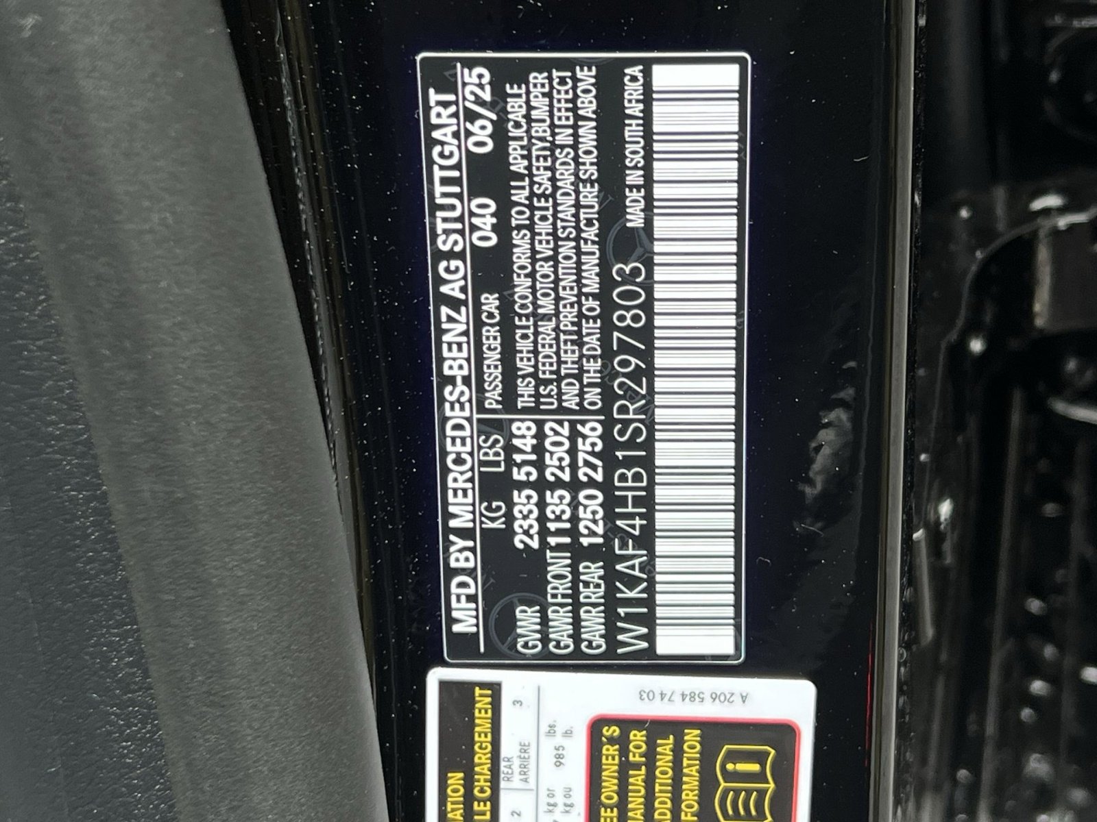 New 2025 Mercedes-Benz C 300 4MATIC Sedan image 35