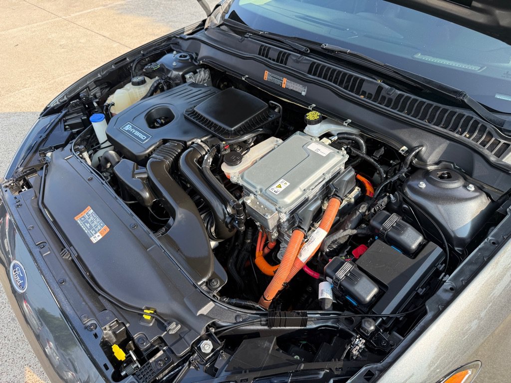 Used 2019 Ford Fusion Titanium FWD image 37